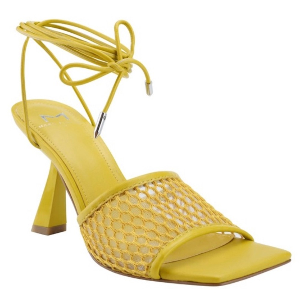 Marc Fisher Dallyn Ankle Tie Sandal • Yellow • Size 8